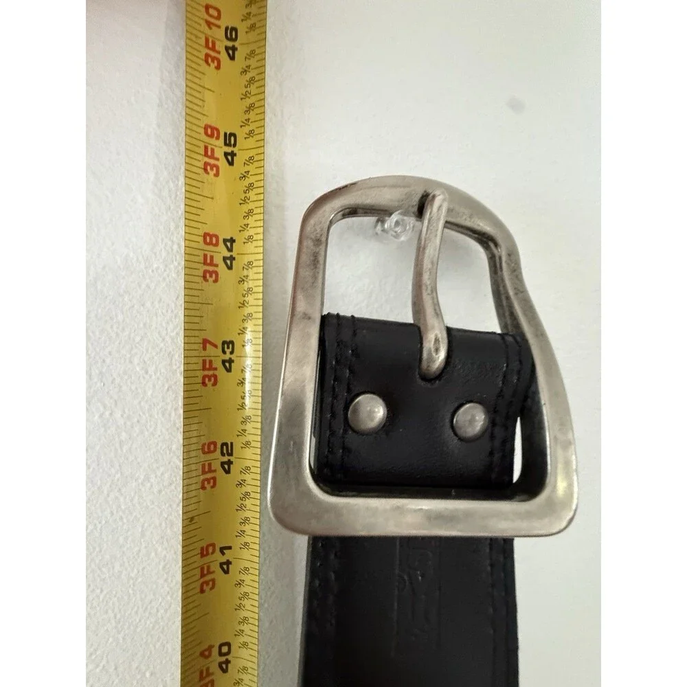 Levi’s Men’s Black Genuine Leather Belt Size 40/100 Silver Buckle 11LP0221